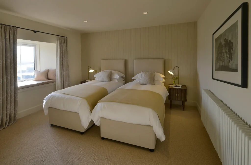 aodin-twin-bedroom-window-seat